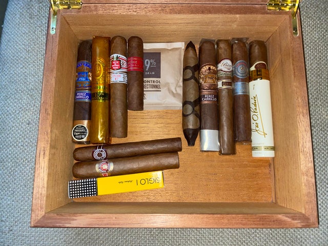 Giving the Gift of Cigars